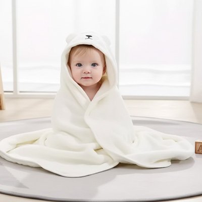 Cape de bain bébé | Absorbante Douce - bebetrucs
